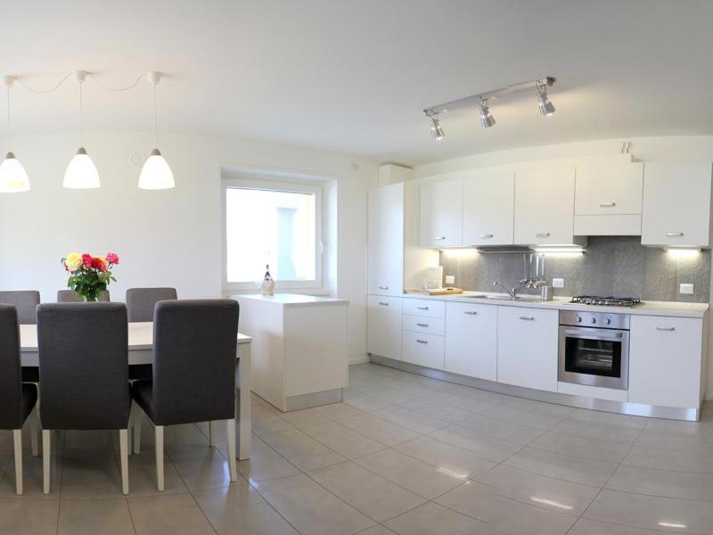 Residence Girasole Casa Gialla Colico Ngoại thất bức ảnh