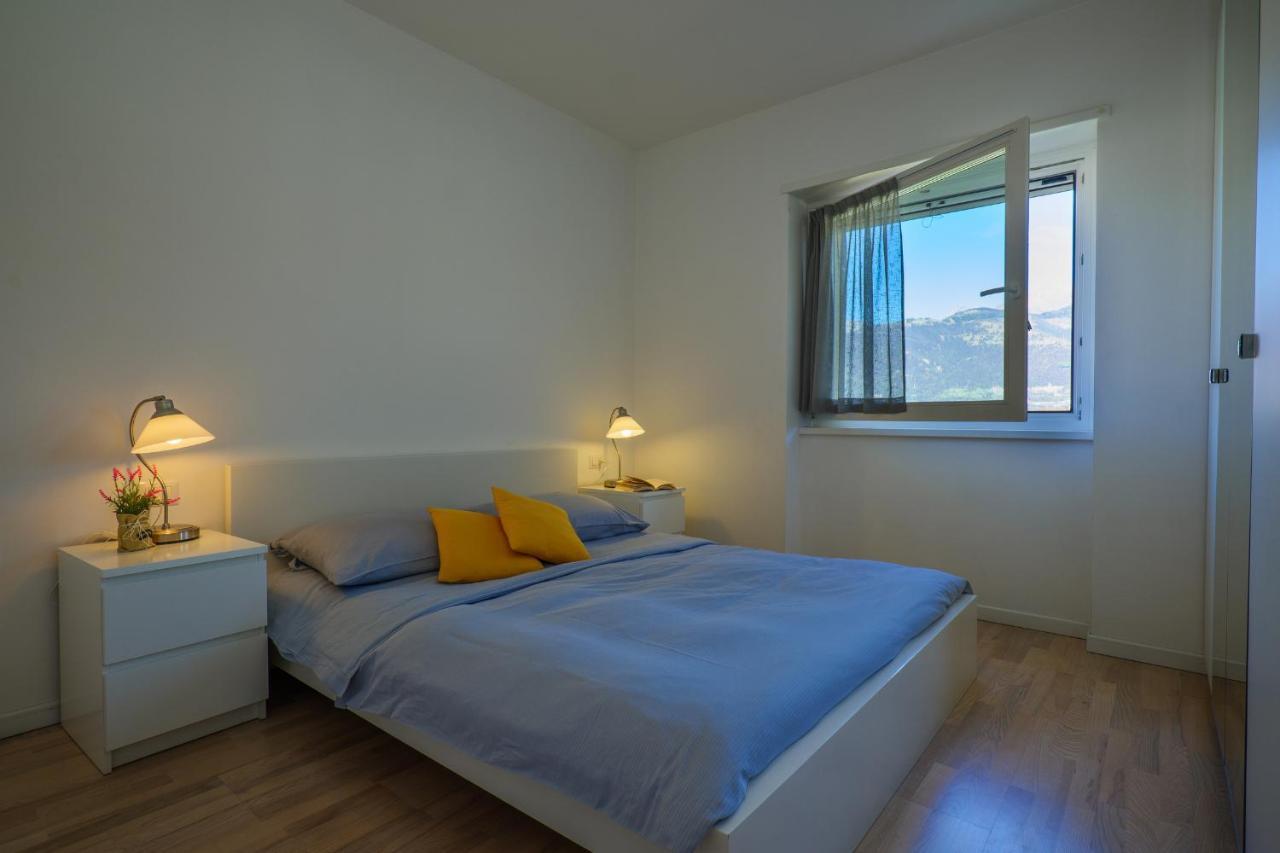 Residence Girasole Casa Gialla Colico Ngoại thất bức ảnh