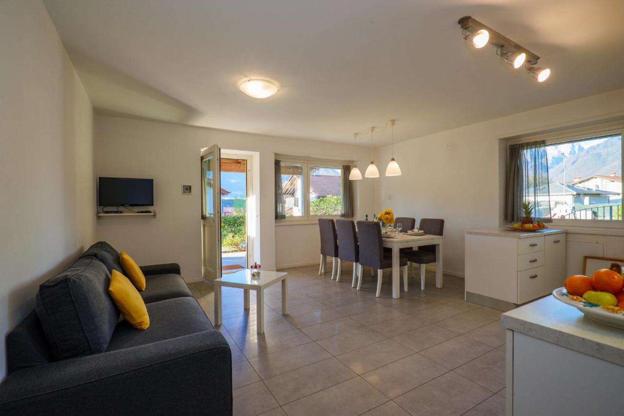 Residence Girasole Casa Gialla Colico Ngoại thất bức ảnh