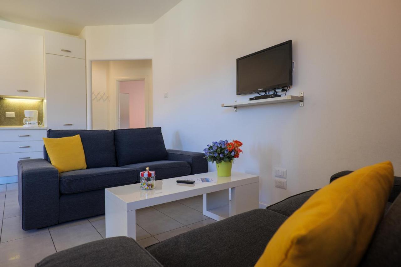 Residence Girasole Casa Gialla Colico Ngoại thất bức ảnh