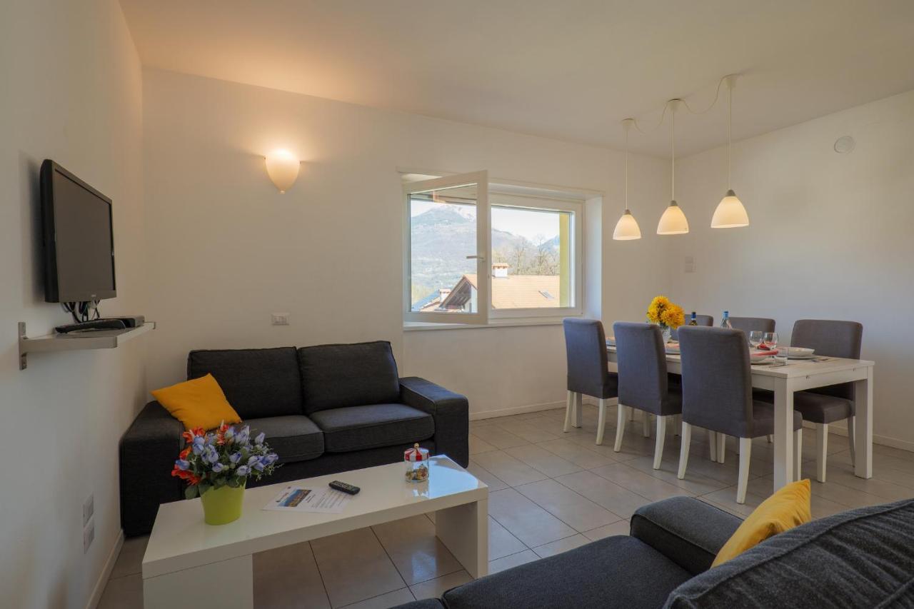 Residence Girasole Casa Gialla Colico Ngoại thất bức ảnh