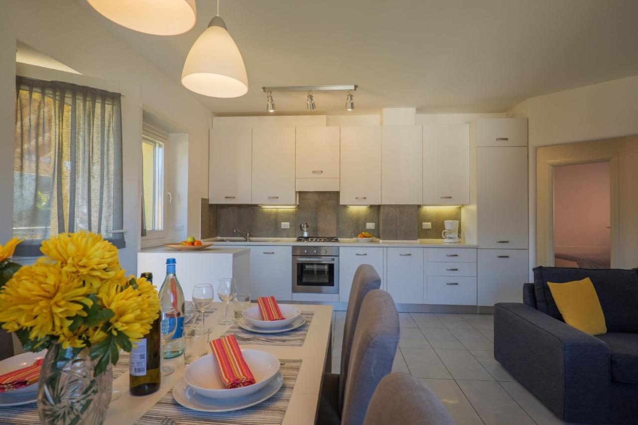 Residence Girasole Casa Gialla Colico Ngoại thất bức ảnh